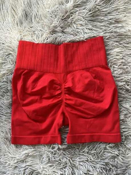 NEW! Red Scrunch Butt Shorts - photo 2
