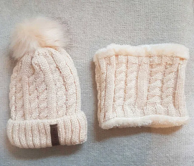 Brand New Beige Fleece Lined Beanie & Neck Warmer thumbnail