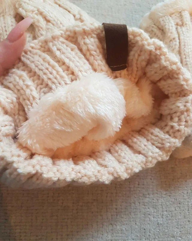 Brand New Beige Fleece Lined Beanie & Neck Warmer image indicator(3)