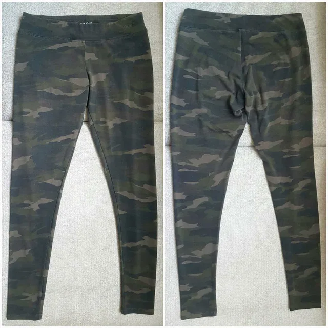 Like New! Soft Camo Leggings thumbnail