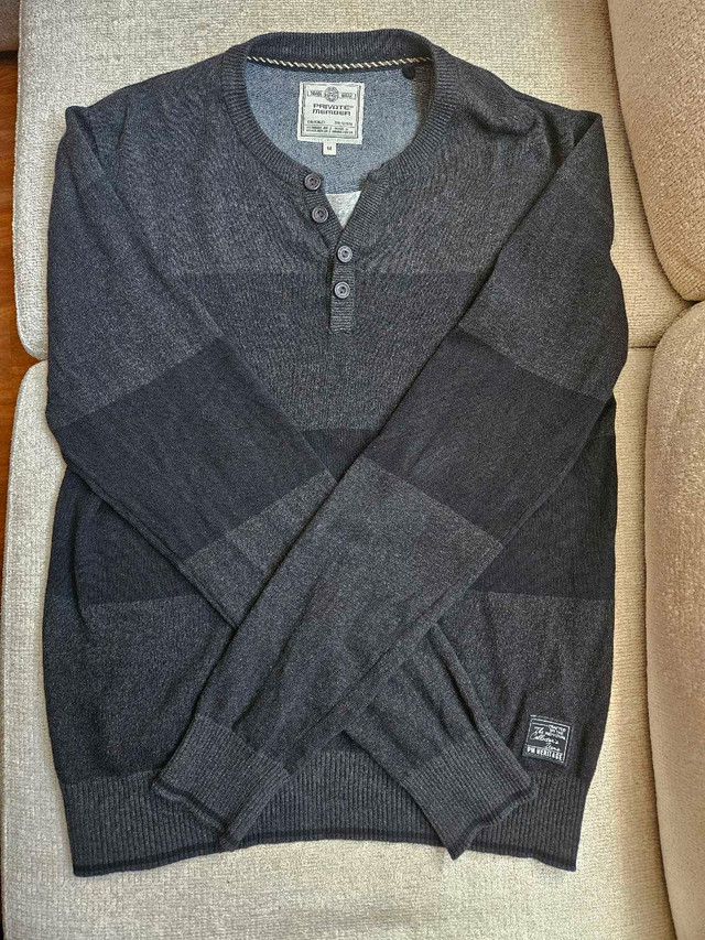 Brand New Men's Dark Grey Sweater