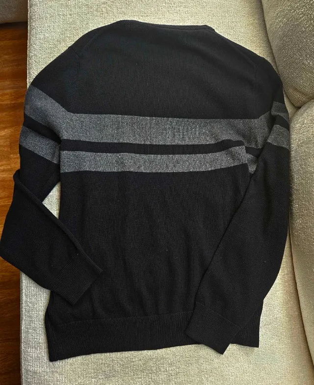 New With Tags! Men's Black and Grey Sweater image indicator(2)