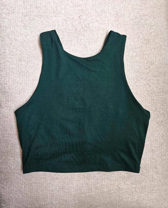 New Dark Green Cropped Sports Top thumbnail