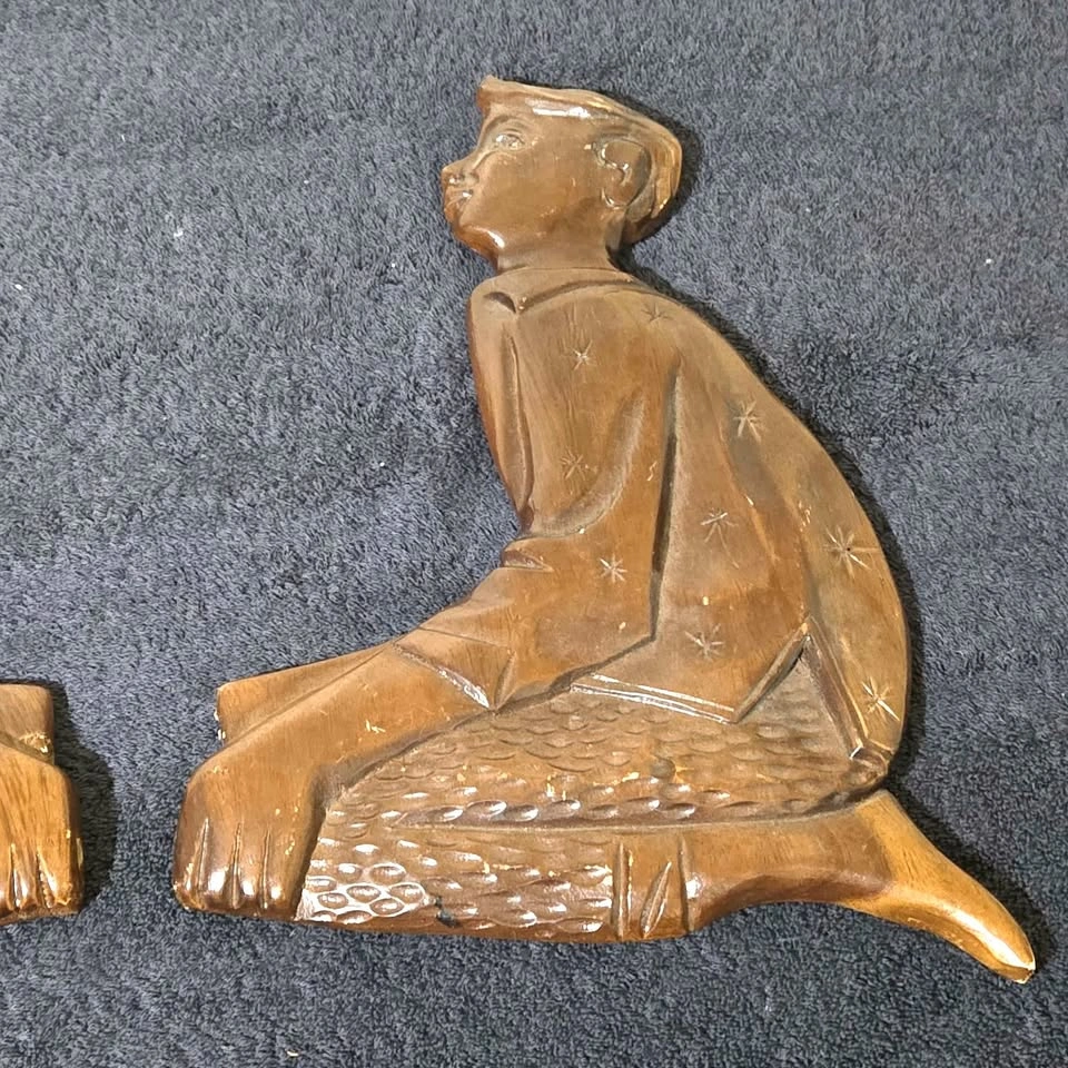 Vintage Hand-Carved Wooden Figurine Wall Art (Boy & Girl Pair) - photo 2
