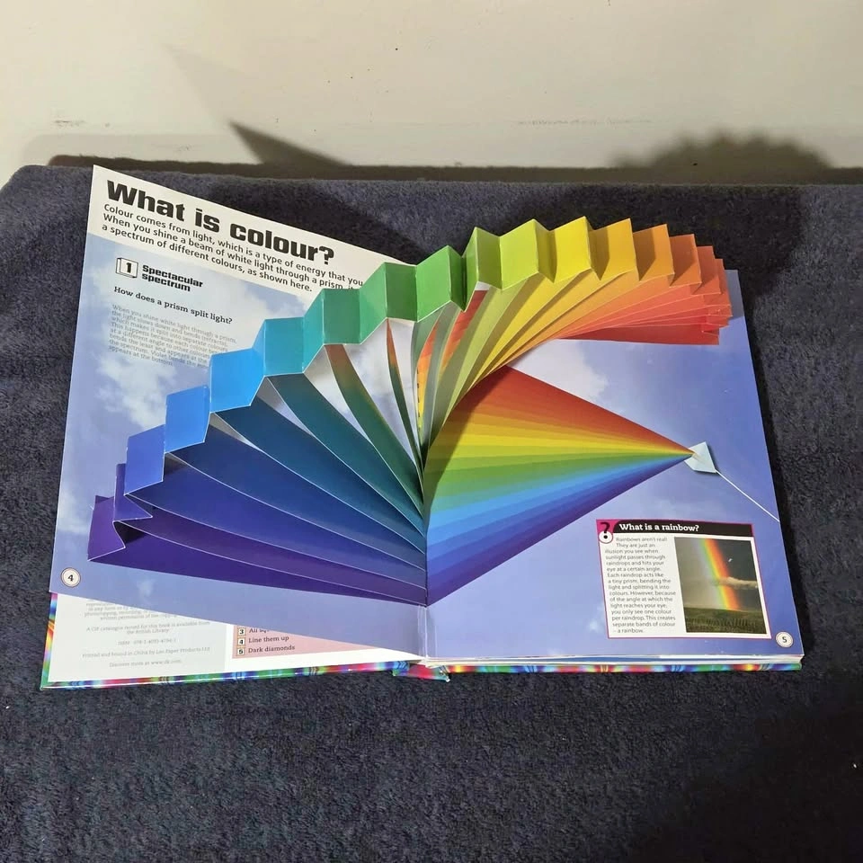 DK “Colour Illusions” Pop-Up & Interactive Book - photo 2