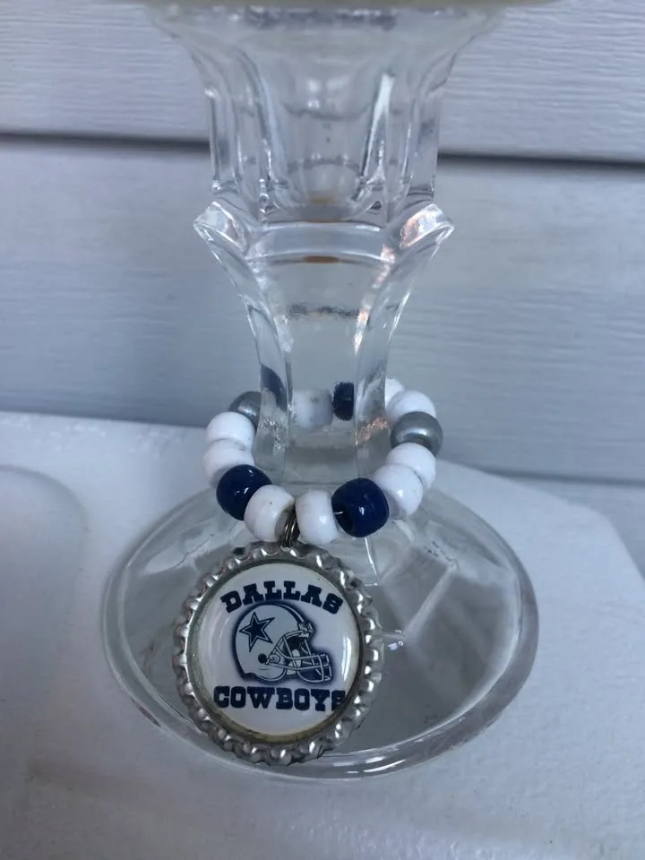 Dallas Cowboys Mason Jar Wine Glass - 9” Tall image indicator(4)