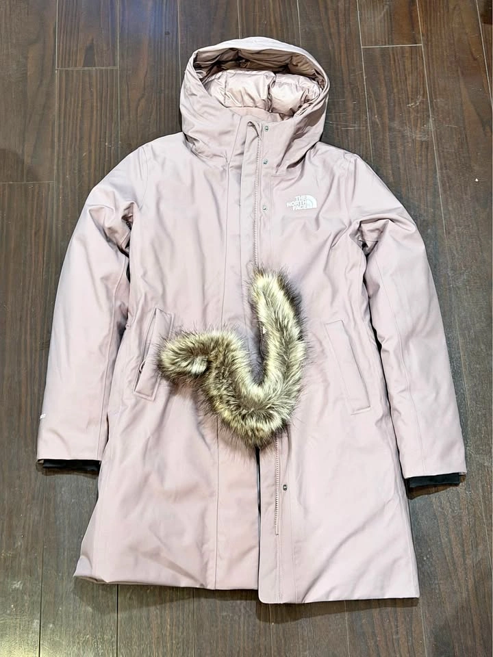 Northface Women’s Waterproof Jacket