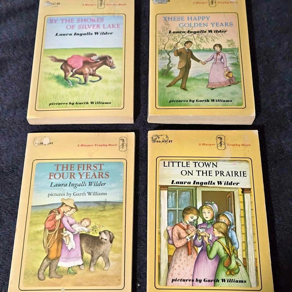 Laura Ingalls Wilder “Little House” – Set of 4 Vintage Harper Tr