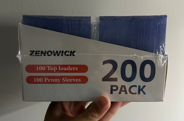 Zenowick Penny Sleeves and Toploaders