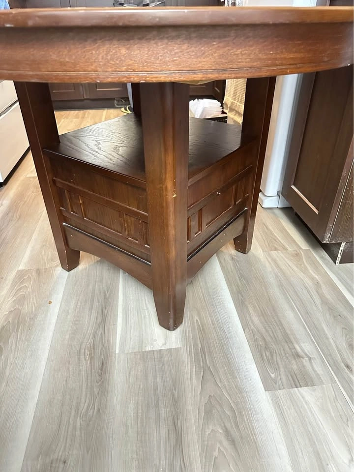 Expandable Round wood dinning table - photo 3