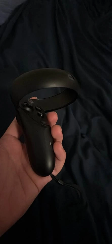 Oculus Quest 1 - photo 5