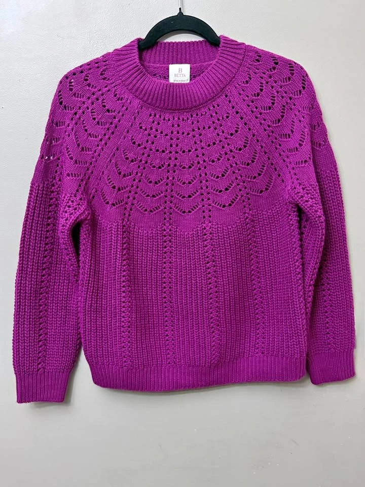 B Betta Magenta Wool Blend Sweater Small