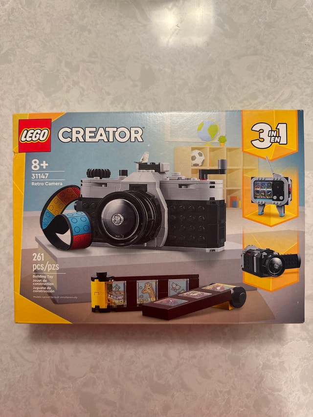 LEGO Creator 3-in-1 Retro Camera (set 31147)