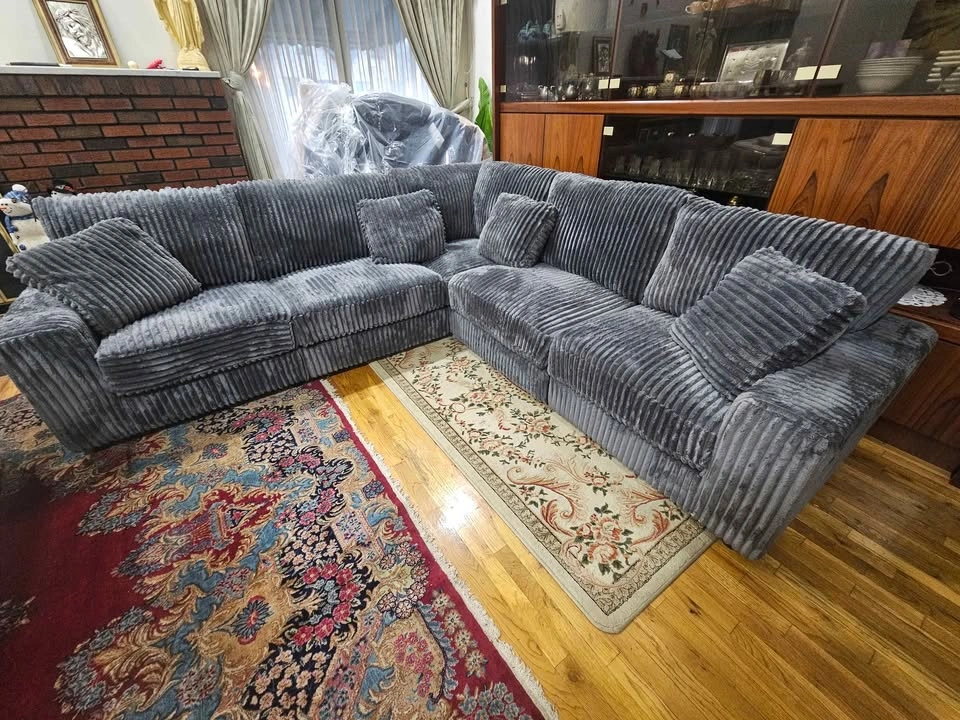 5-Piece Corduroy Modular Sectional, Brand New Out of Box - photo 2
