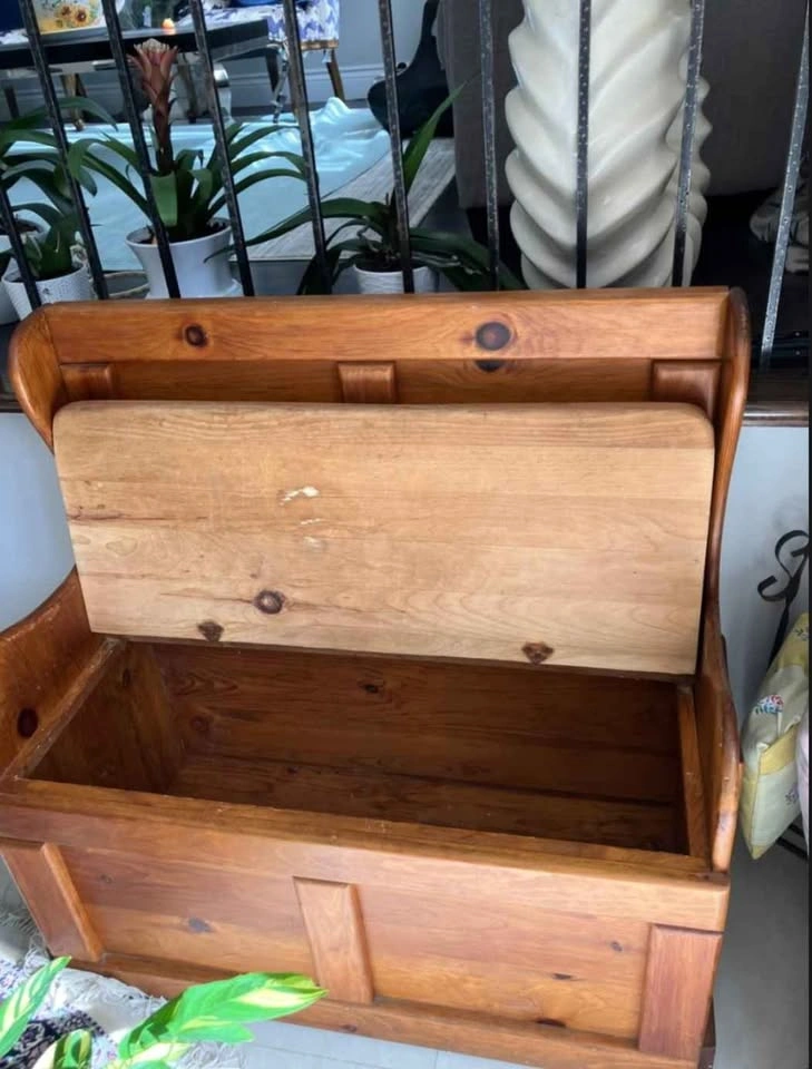 Wooden Storage Bench - photo 2