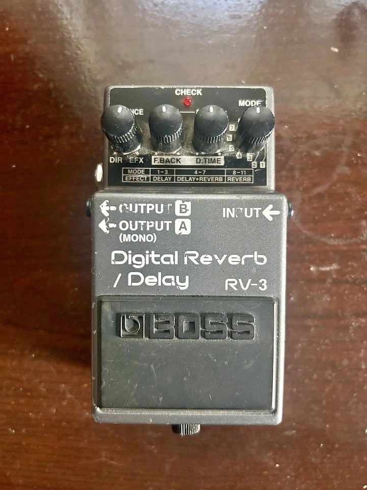 Boss RV-3 Digital Reverb / Delay Pedal - Vintage Made in Taiwan