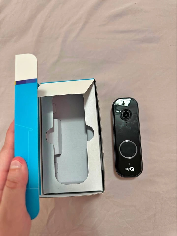 myQ Smart Garage Camera – New in Box