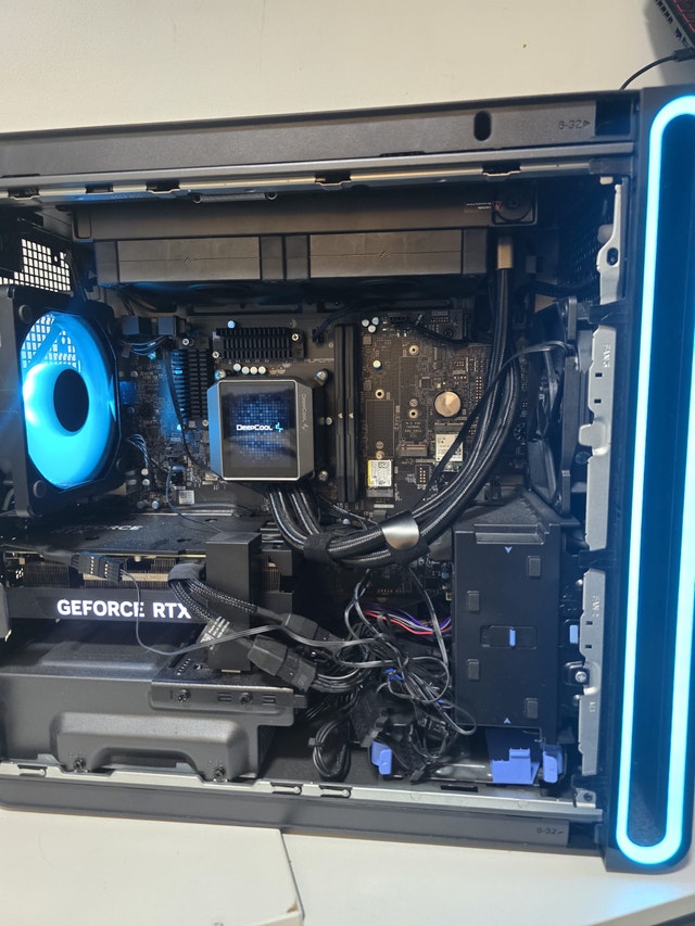 RTX 4070 SUPER GAMING PC - photo 3