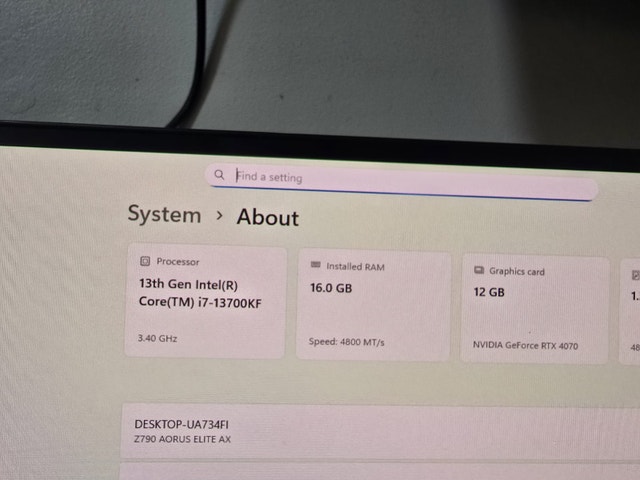 RTX 4070 Gaming PC - photo 2