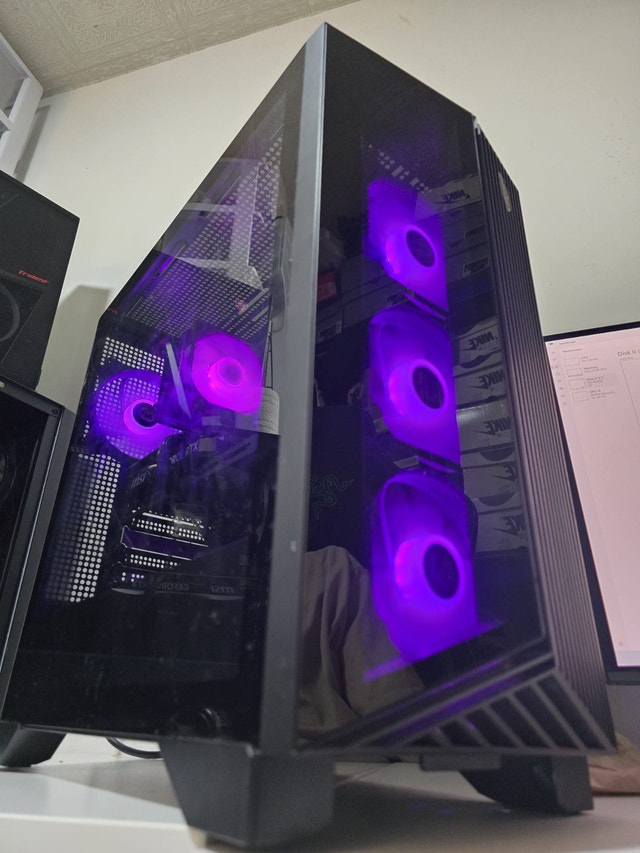 4060 i7 14700f 32gb ddr 5 gaming pc - photo 3