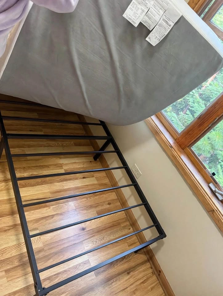 Twin Bed Set (Mattress + Platform Frame) - photo 3