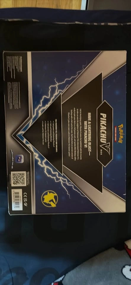Pikachu v box (Fusion Strike) - photo 2