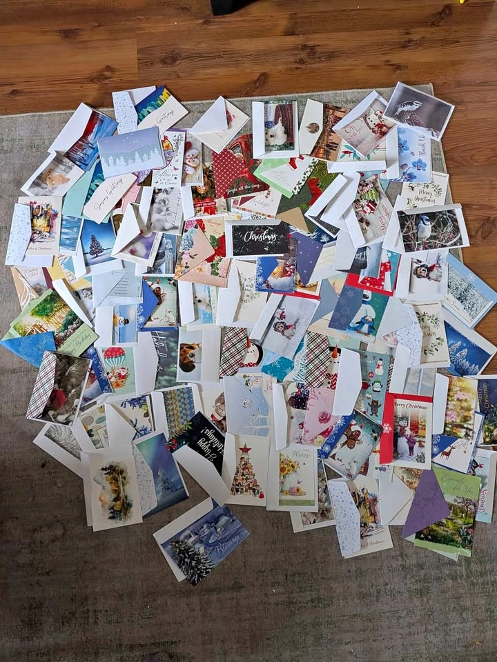 New 90 pcs Assortment of Greeting Cards with Envelopes