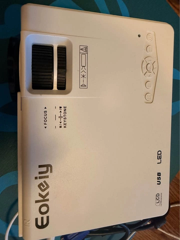 Eokeiy HI-04 Mini Projector - photo 2