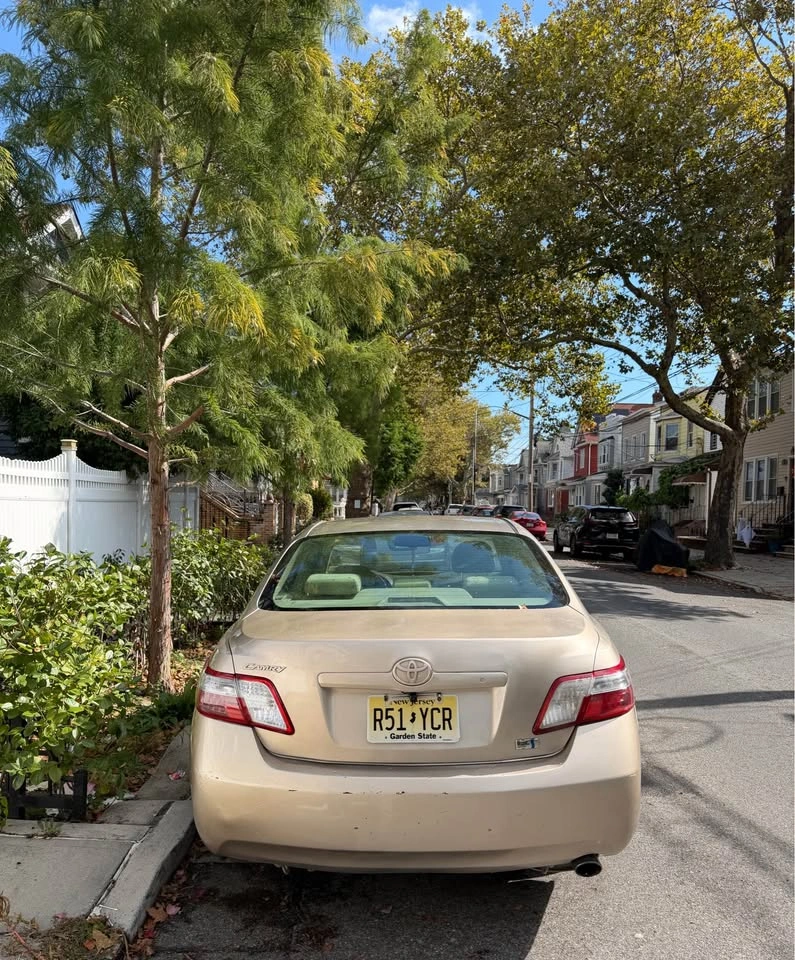 2007 Toyota Camry Hybrid SE Sedan 4D - photo 4