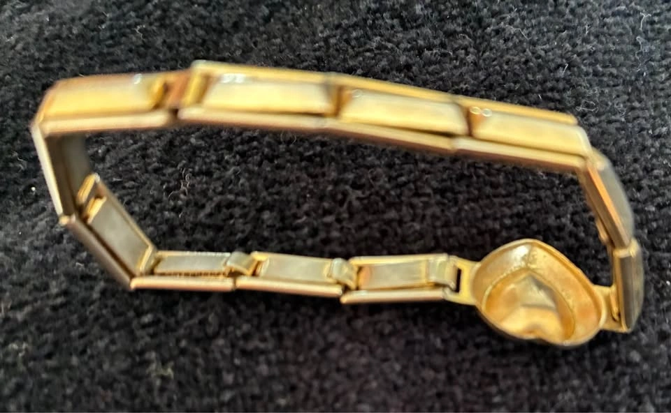 Vintage Mid-Century Children's Sweetheart Expansion Bracelet - photo 3