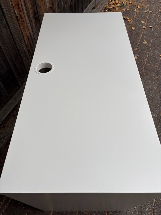 IKEA MICKE Desk - photo 4