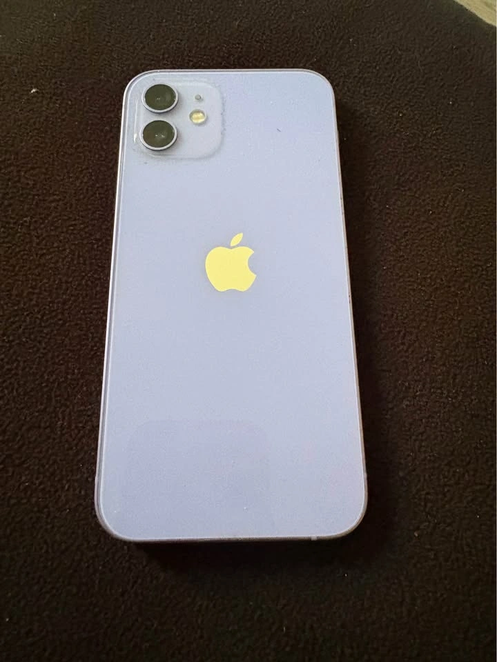 iPhone 12 (64GB)- UNLOCKED - photo 2