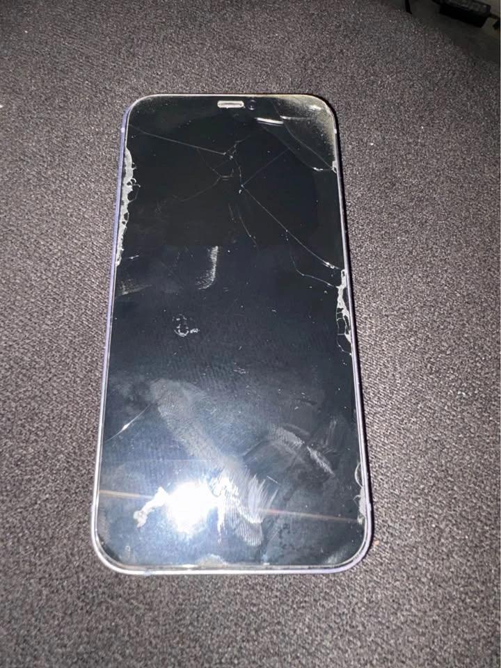 iPhone 12 (64GB)- UNLOCKED - photo 3