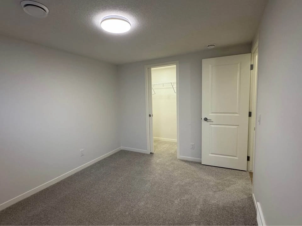2 Beds 1 Bath - House - photo 5