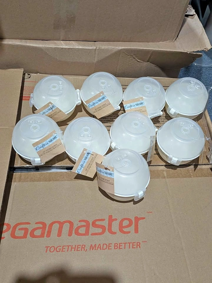 9 Crafter's Square Yarn Storage Containers