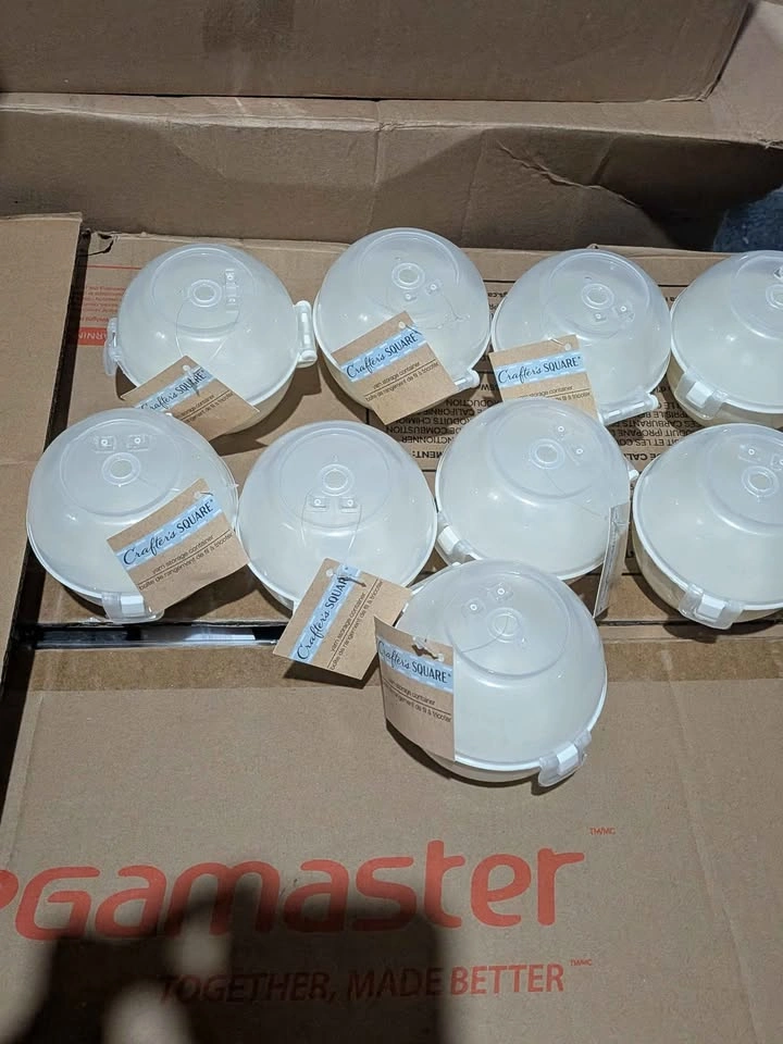 9 Crafter's Square Yarn Storage Containers - photo 2