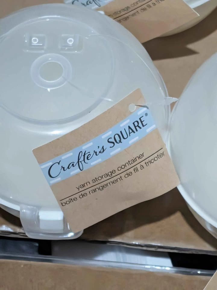 9 Crafter's Square Yarn Storage Containers - photo 3