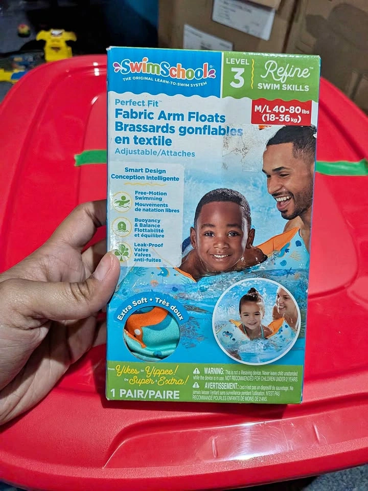 Brand new SwimSchool Fabric Arm Floats