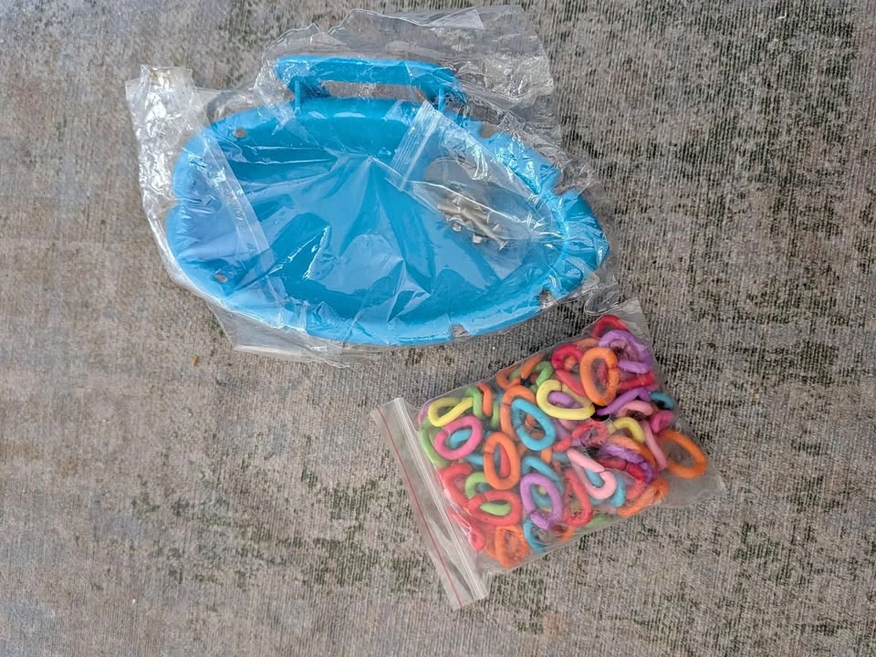 Brand new set of bird bath and Bird swing Plastic Chain Links