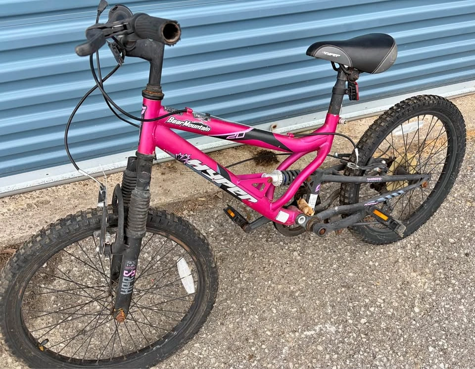 Hyper Bear Mountain 20" Mountain Bike