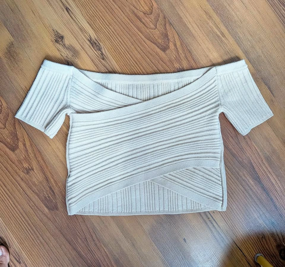 Aerie reversible sweater crop top