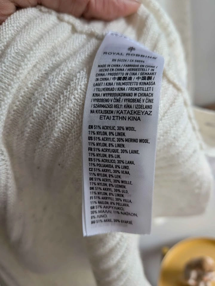 Royal Robbins vintage merino wool blend sweater with hood - photo 4