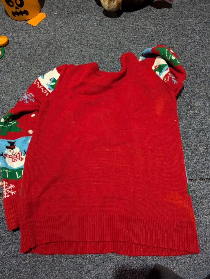 Women's festive lazy sweater for Christmas - photo 4