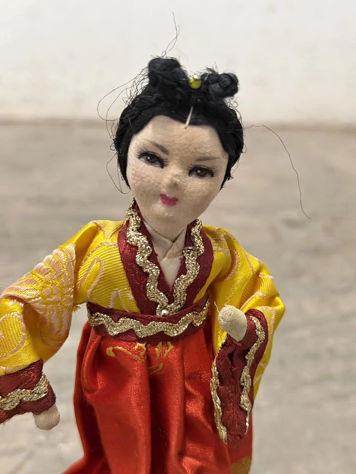 Vintage Chinese Silk Doll in Traditional Hanfu