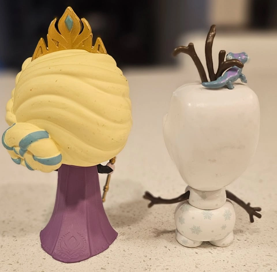 Disney Frozen Funko Pop Elsa and Olaf Figures - photo 2