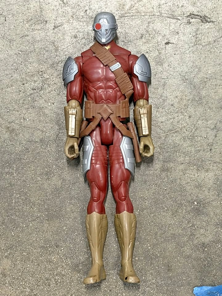 Mattel DC Comics Multiverse Deadshot 12-inch Action Figure