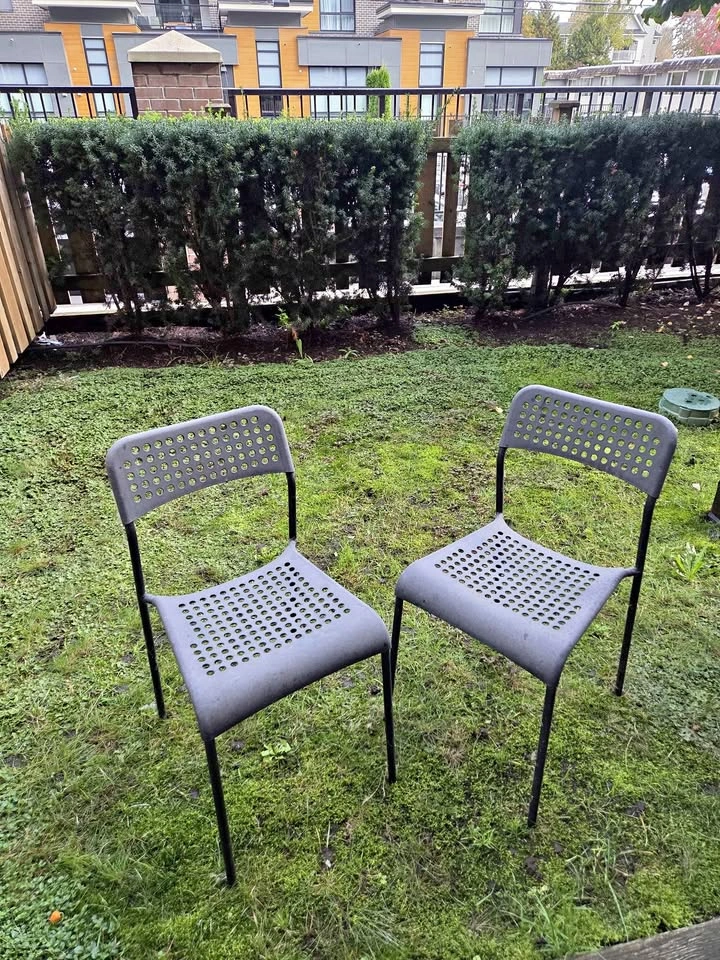 Set of 2 IKEA ADDE Chairs