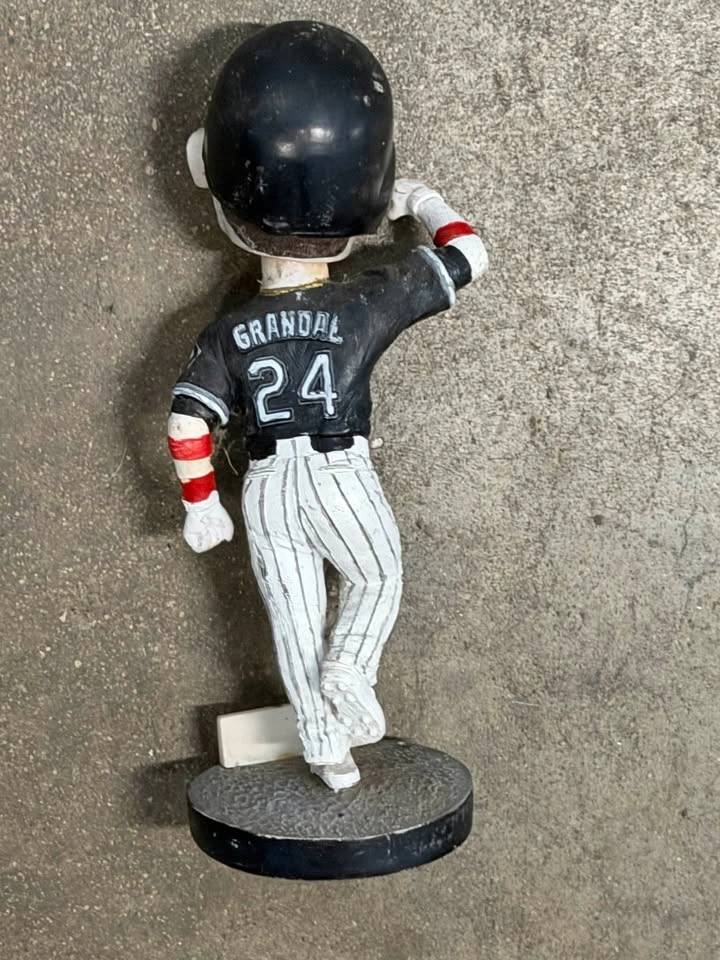 Yasmani Grandal Chicago White Sox Bobblehead - photo 2