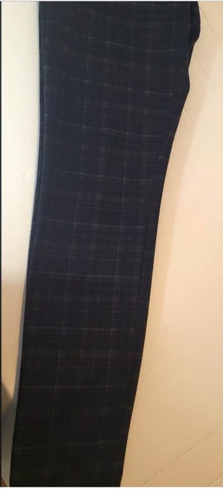 Ricki's Plaid Pants Woman's Size 8 - photo 3