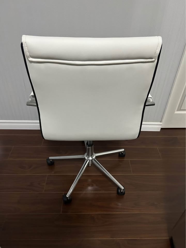 JYSK Office Chair - photo 2